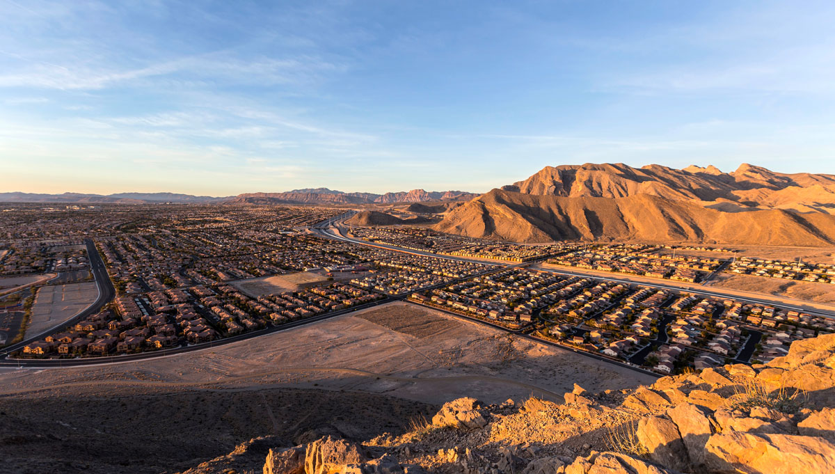 The Splendid Estates at Lone Mountain