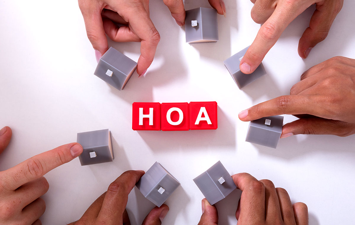 Homeowner Association Pros and Cons